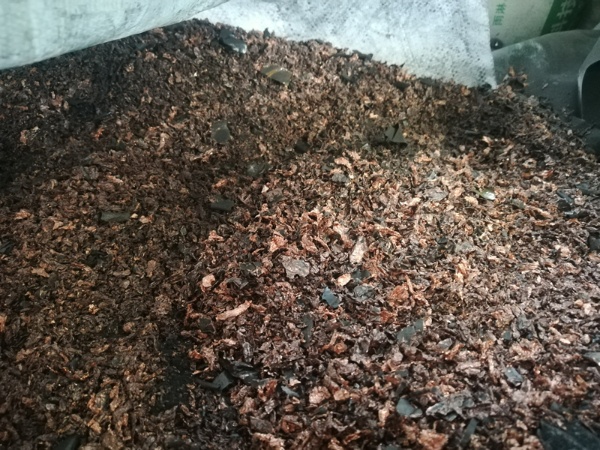 废旧电池材料 变废为宝3.jpg